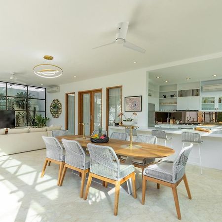 Villa Lumut 3 Bedrooms Central Seminyak Kültér fotó