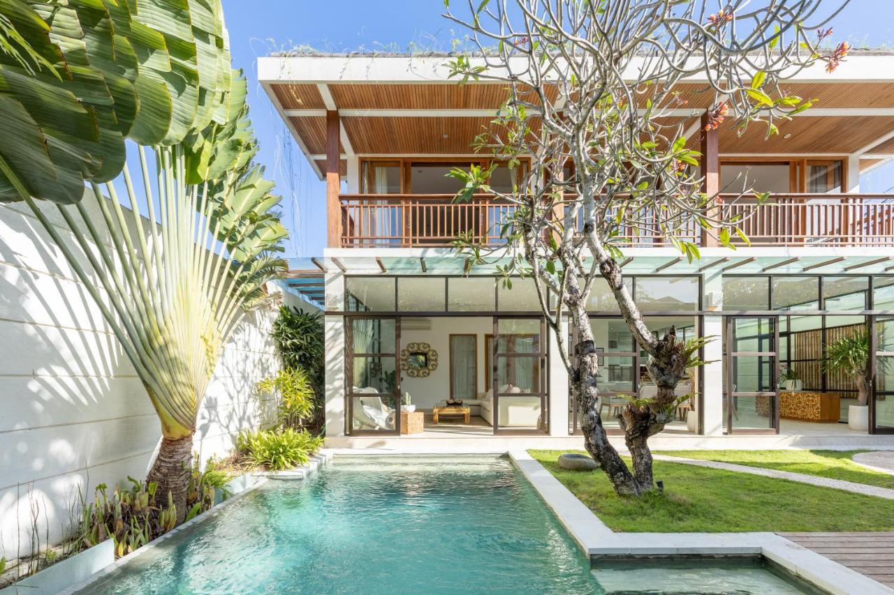 Villa Lumut 3 Bedrooms Central Seminyak Kültér fotó