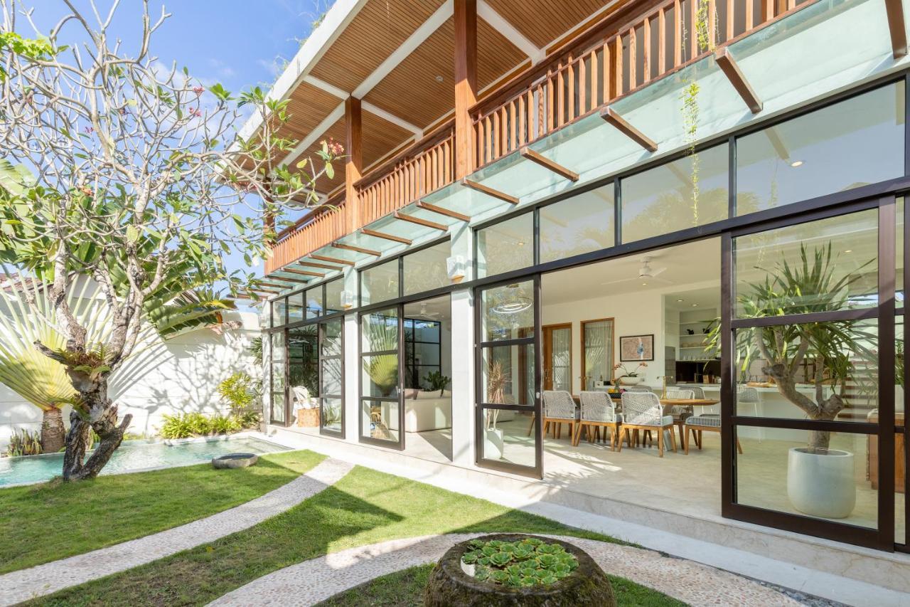 Villa Lumut 3 Bedrooms Central Seminyak Kültér fotó