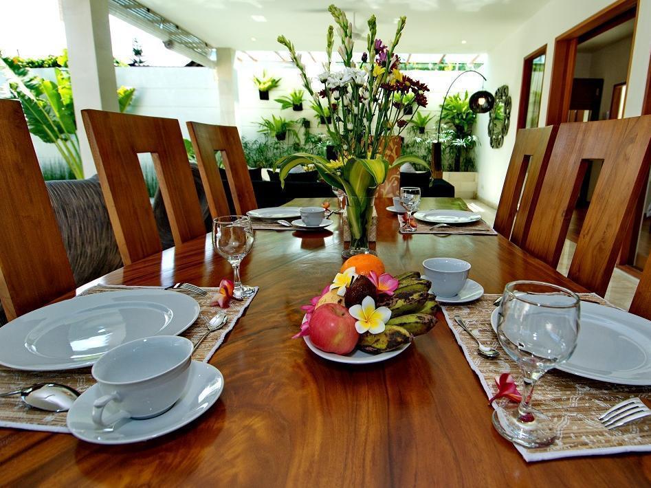 Villa Lumut 3 Bedrooms Central Seminyak Kültér fotó